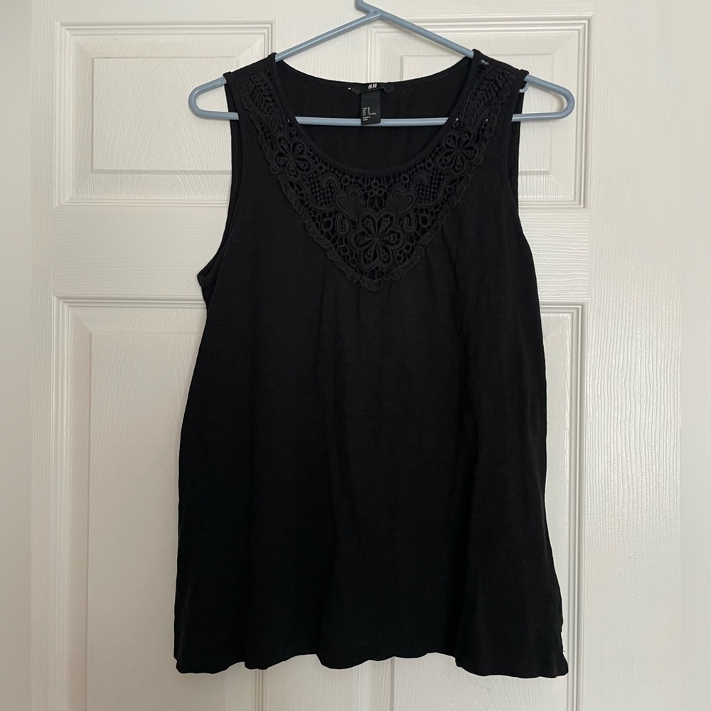 H&M Black Embroidered Floral Lace Detail Tank Top medium size
